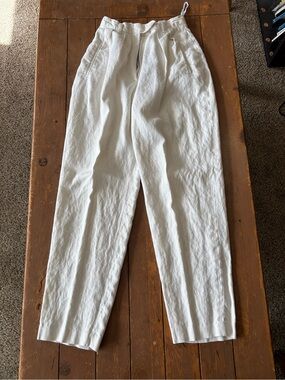 Anne Tjian for KENAR Petites White Relaxed Pleated Linen Pants